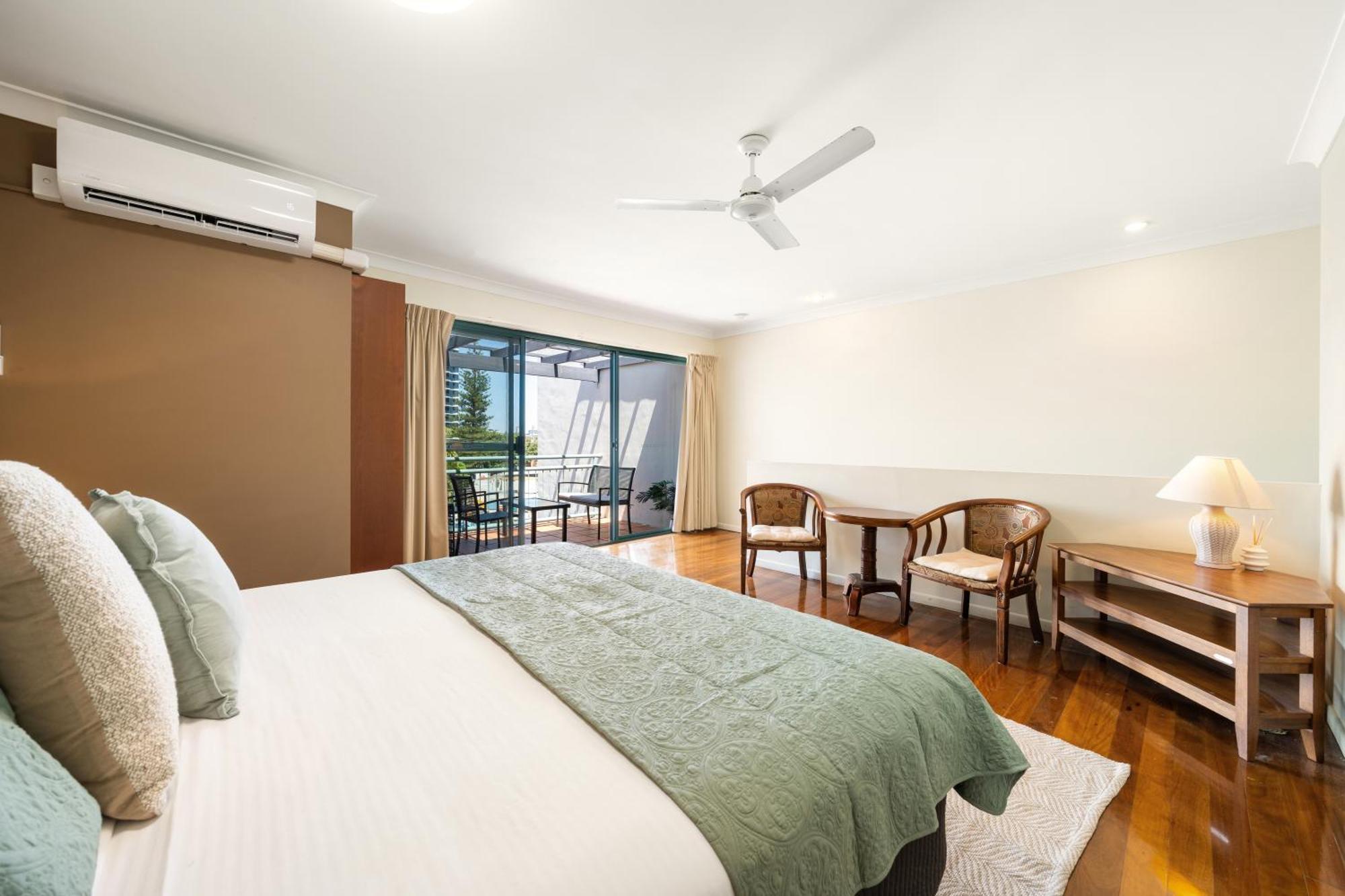 Santa Fe By The Broadwater Aparthotel Gold Coast Exterior photo